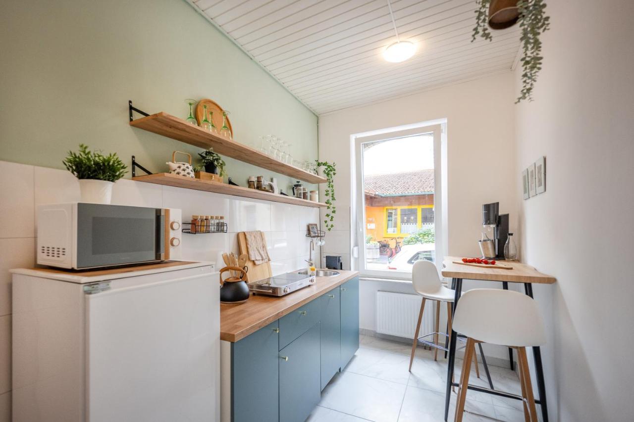 Wohlfuehlwohnung Mit 25 Qm Terrasse, Netflix Koblencja Zewnętrze zdjęcie